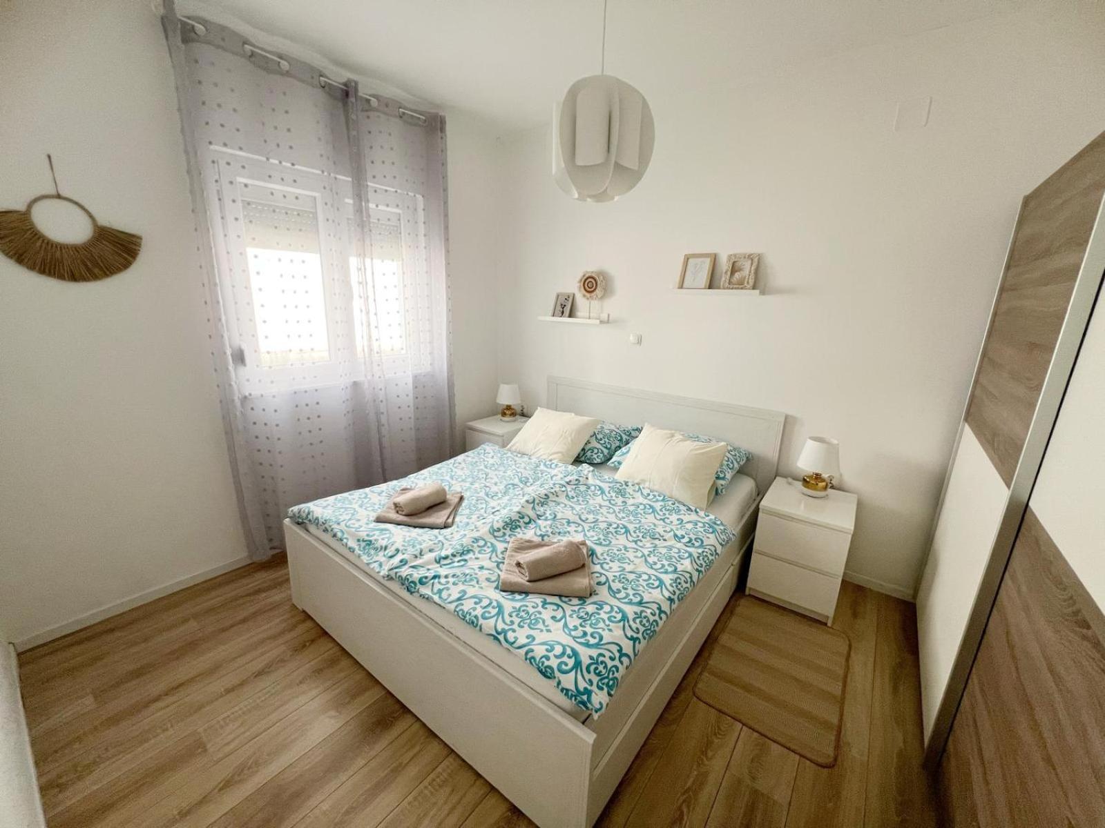 Sea Dream Apartments บาร์บินเย ภายนอก รูปภาพ